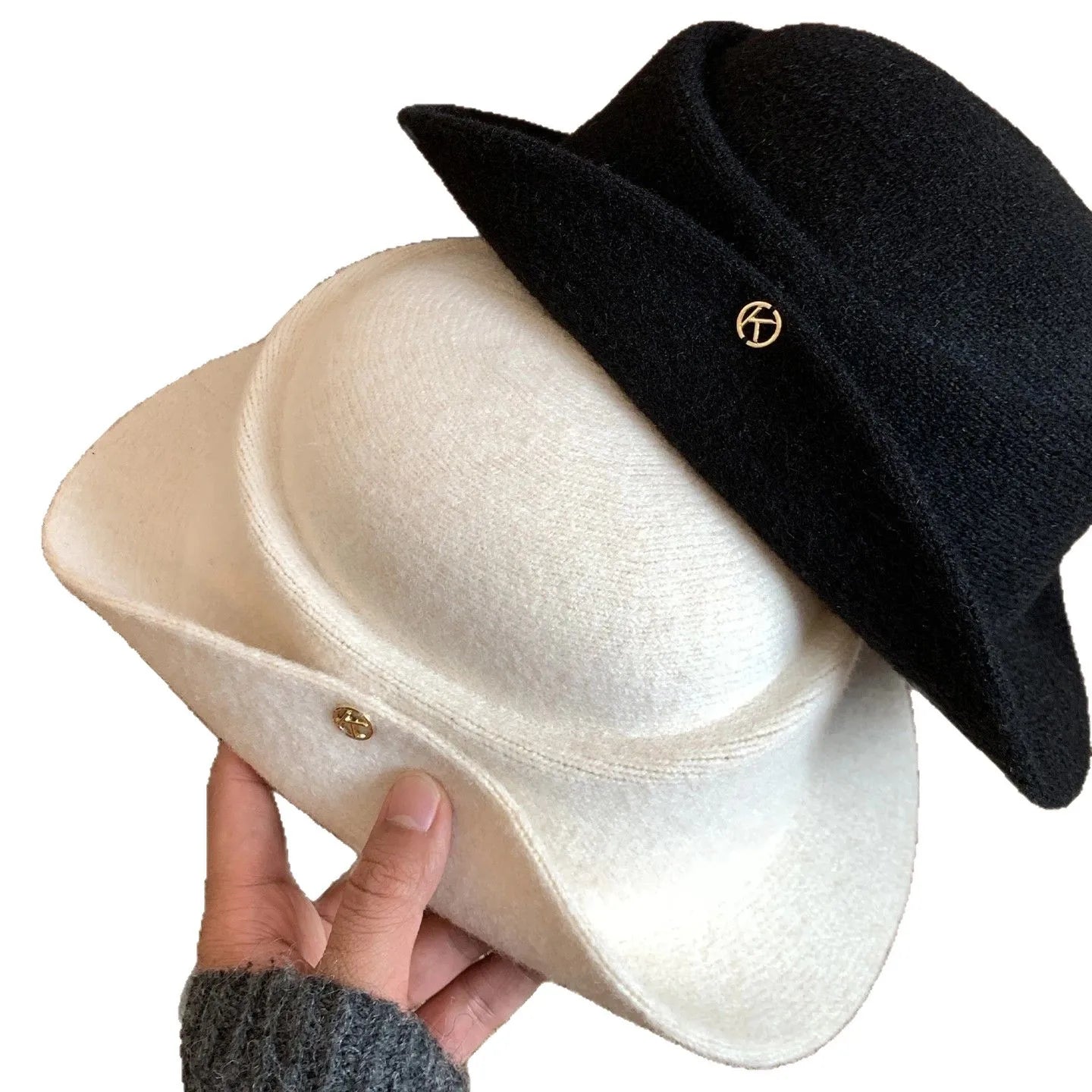 The Coziest Chic Dome Hat — Rolled Brim Woolen Felt for Fall & Winter