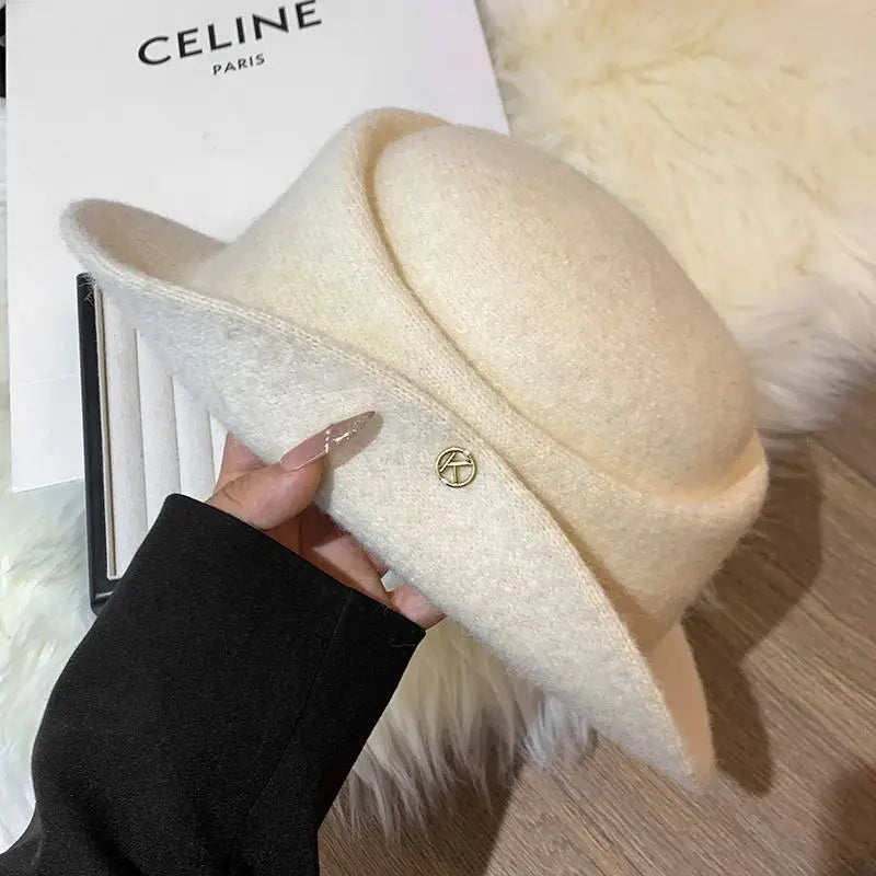 The Coziest Chic Dome Hat — Rolled Brim Woolen Felt for Fall & Winter