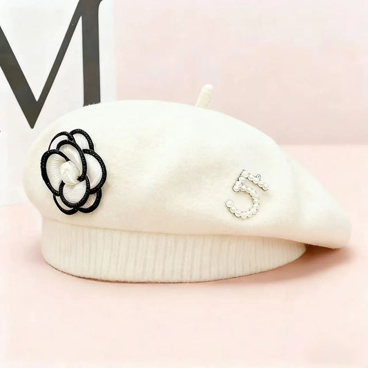 Elegant Knitted Flower Pearl Beret