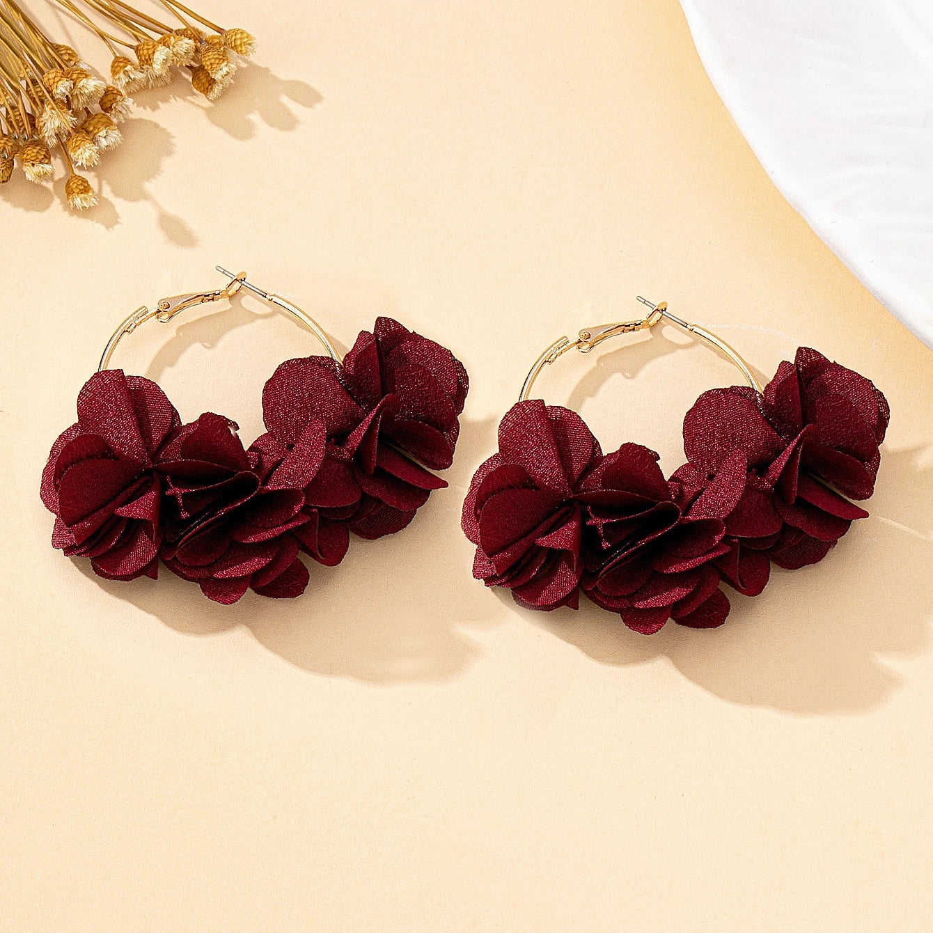Floral Fabric Hoop Earrings – Effortlessly Cute & Ready for Anything 🌸