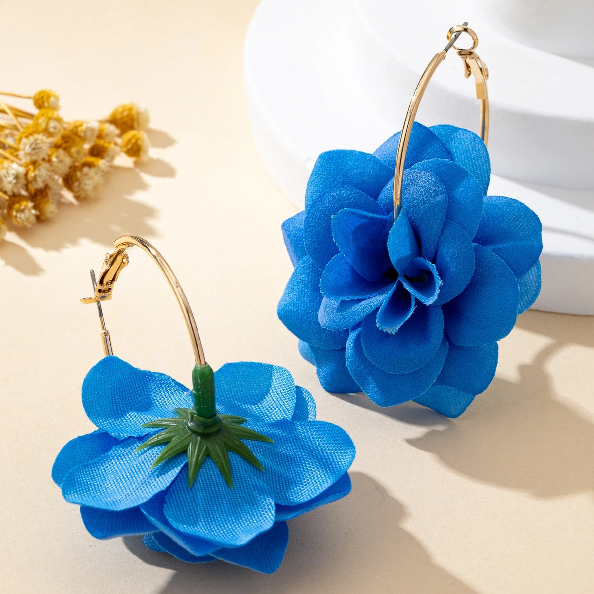 3D Fabric Flower Hoop Earrings — Cute, Romantic & Always On-Trend 🌸