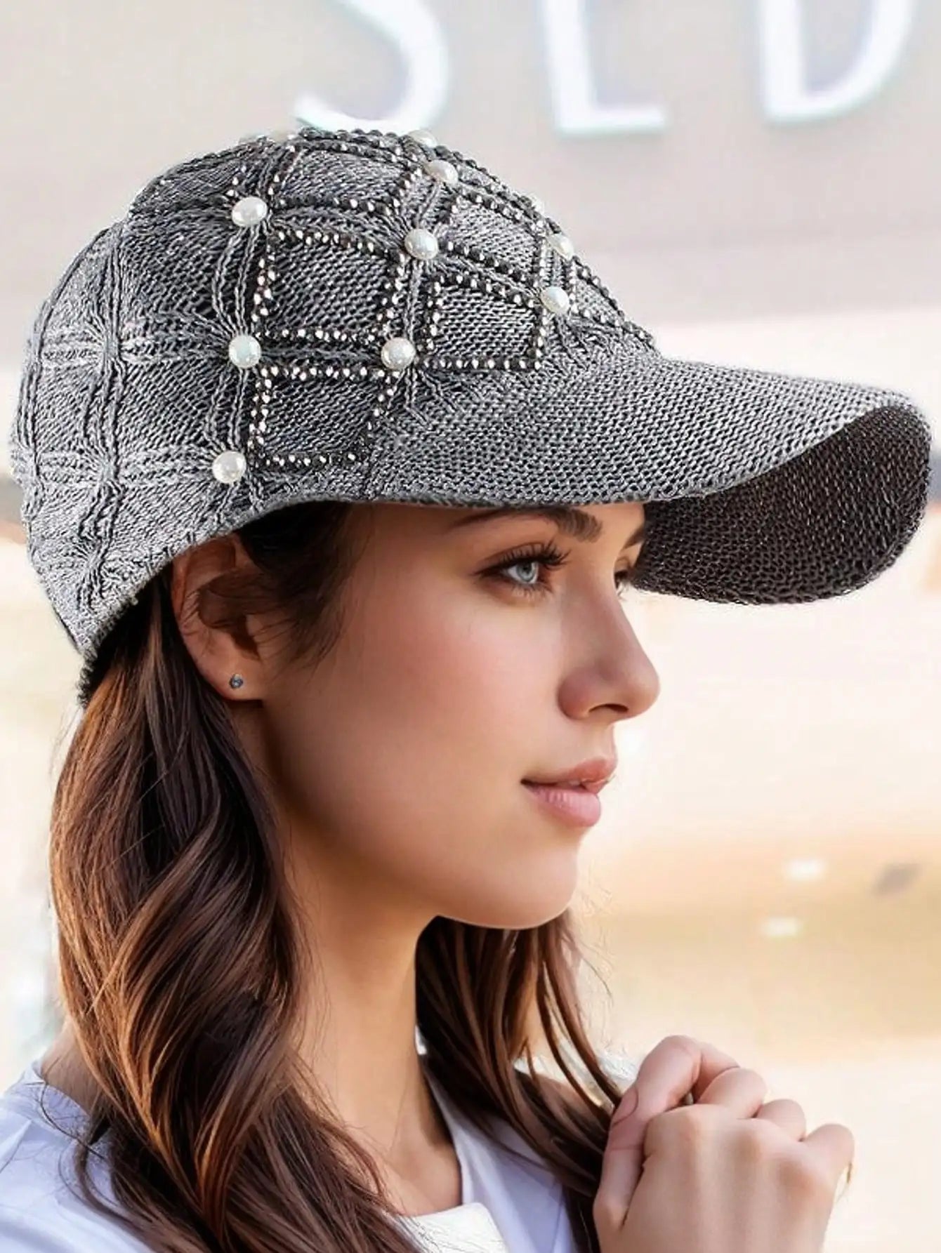 Adjustable Stylish Four-leaf Clover Pearl Embellished Women's Breathable Mesh Baseball Cap/sun Protection Hat for Spring Summer.