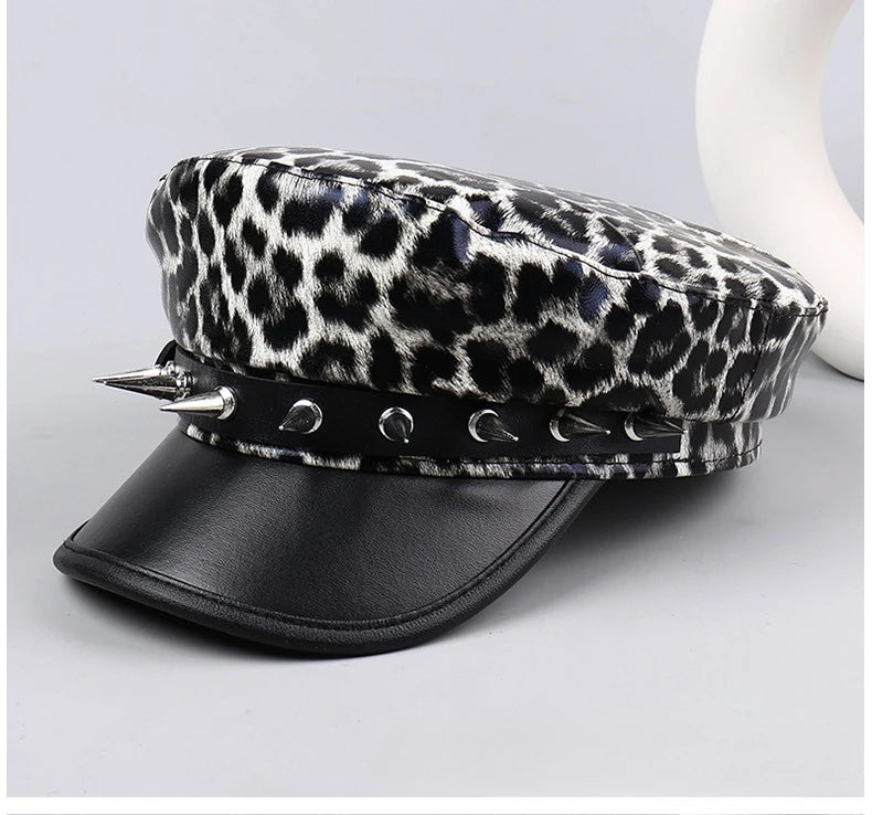 Vintage Leather Beret Hat – Leopard Print, Silver Rivets & Giving Parisian Baddie Energy 🐆✨