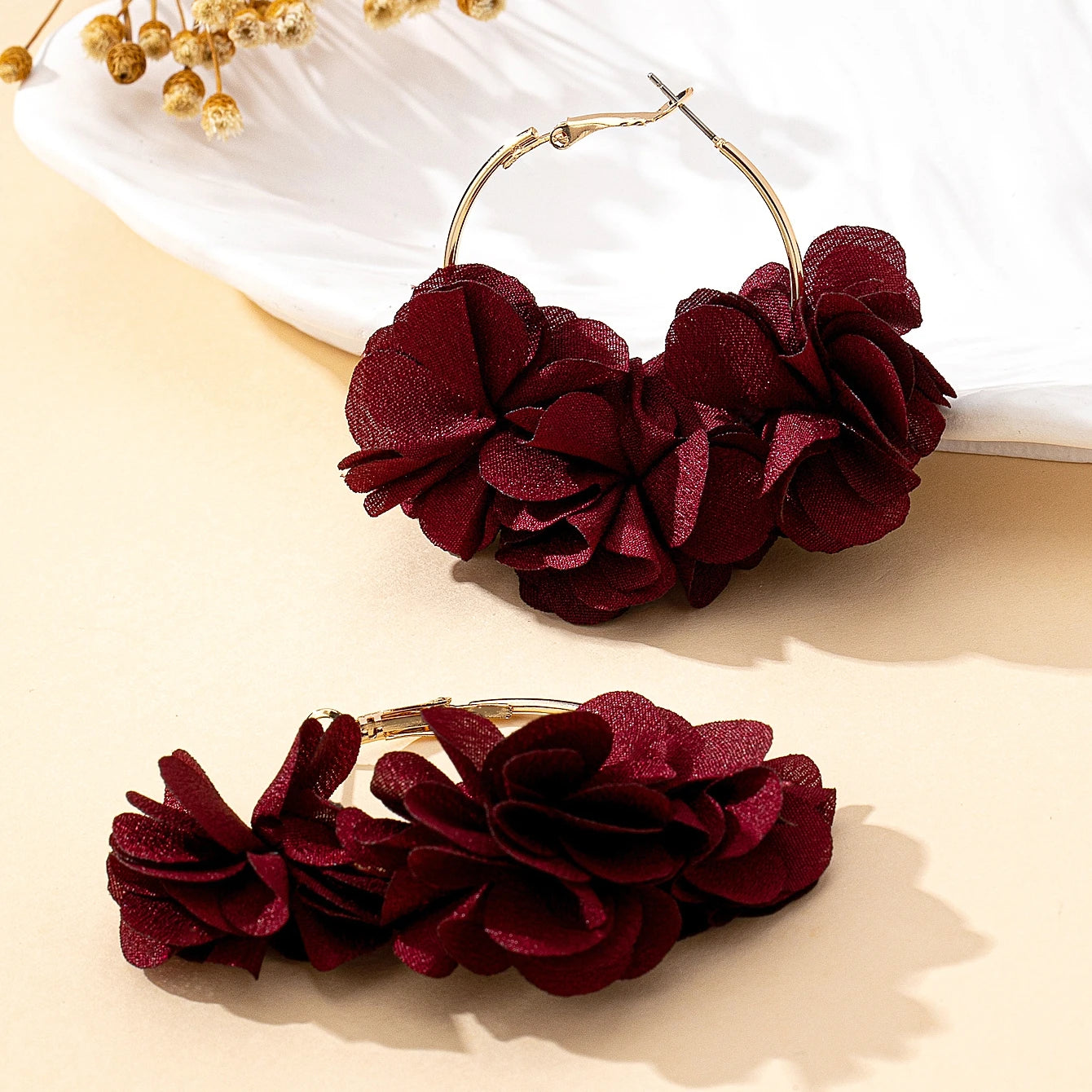 Floral Fabric Hoop Earrings – Effortlessly Cute & Ready for Anything 🌸