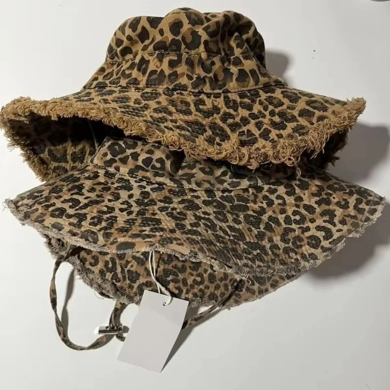 Leopard print fisherman hat with large eaves for spring and summer, suitable for men and women, providing sun protection
