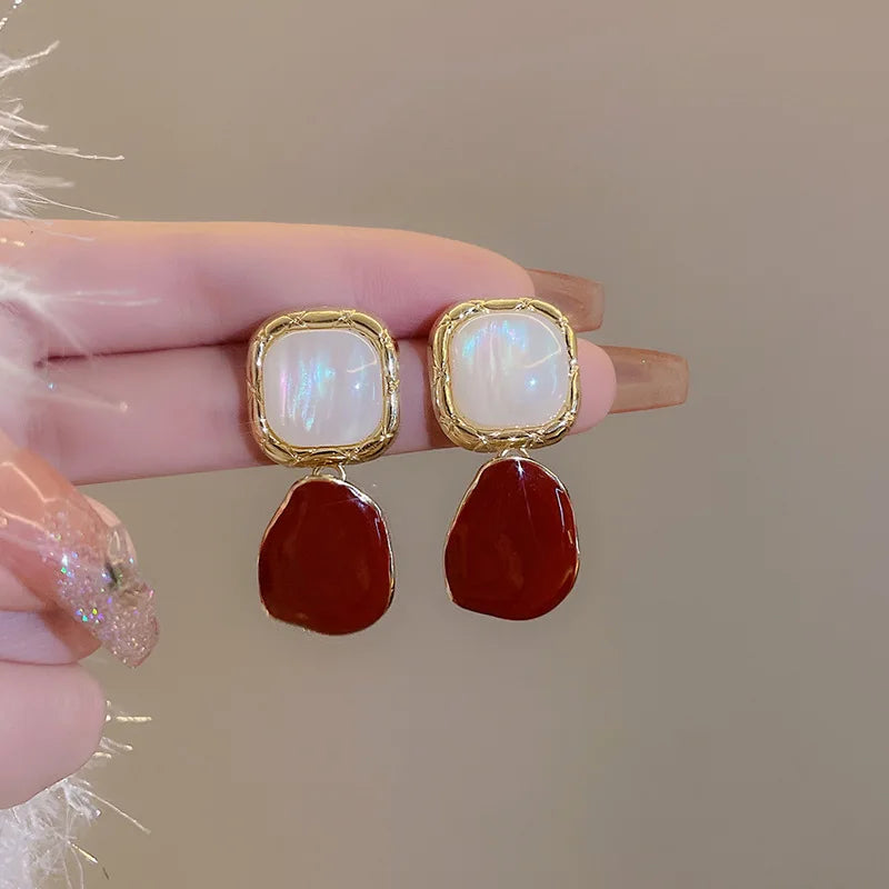Retro Pearl Drop Earrings | Elegant Geometric Stud Earrings for Women
